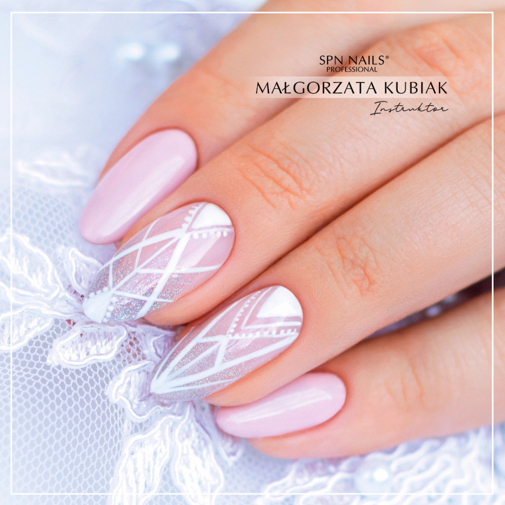 822 Pinky Illumination UV LaQ 8ml 822 Pinky Illumination UV LaQ 8ml