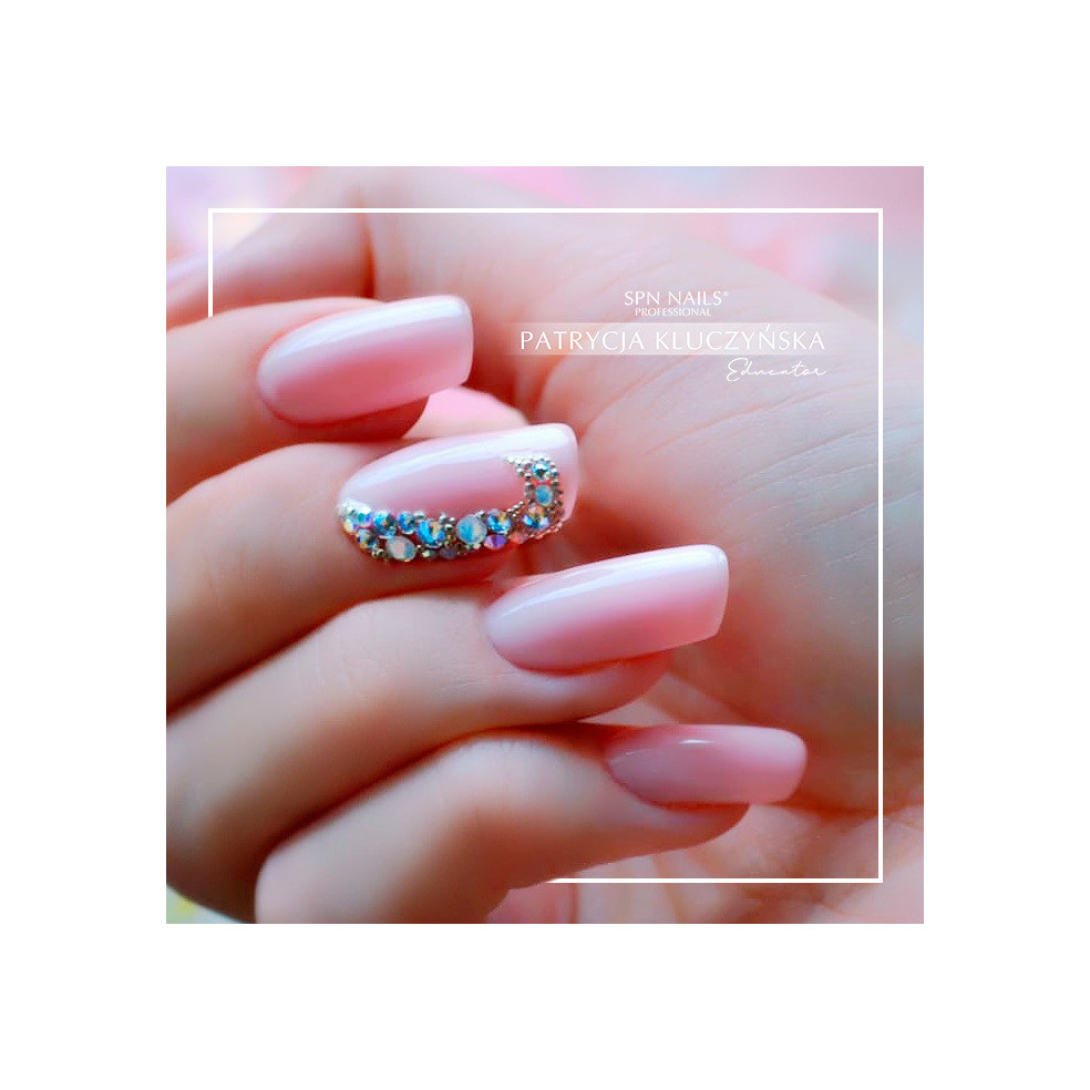 870 Opera in My Heart UV LaQ 8ml 870 Opera in My Heart UV LaQ 8ml