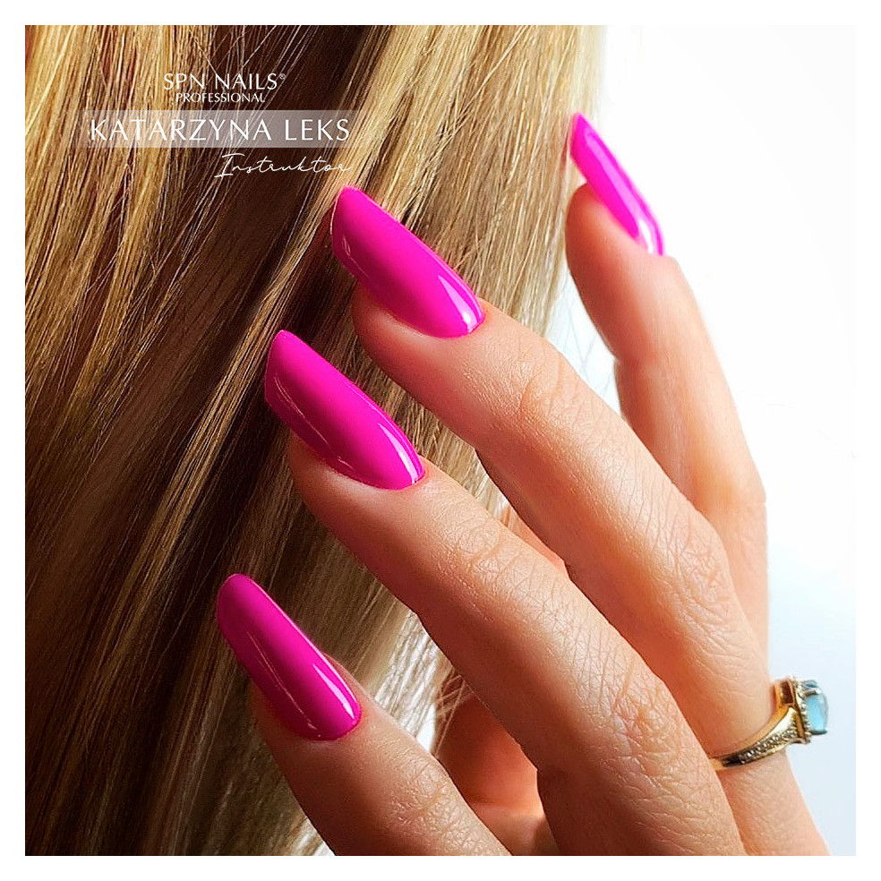 719 Adore UV LaQ 8ml 719 Adore UV LaQ 8ml