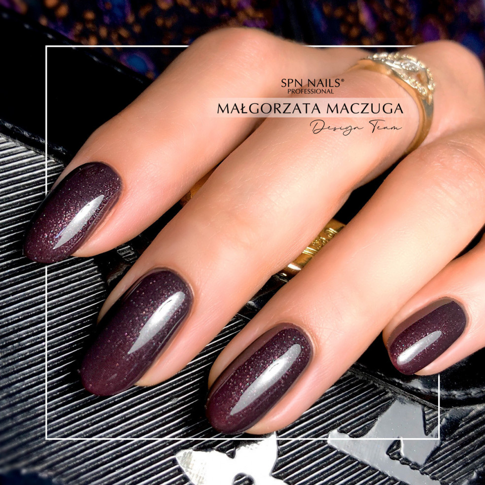 Lakier hybrydowy 905 Mulled Wine UV... Lakier hybrydowy 905 Mulled Wine UV...