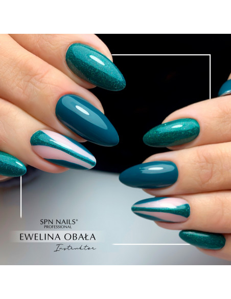 907 Deep Forest UV LaQ 8ml