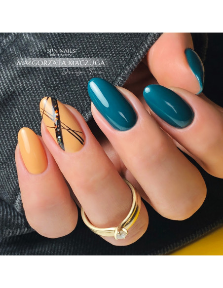 Lakier hybrydowy 817 Wildthing! UV LaQ 8ml