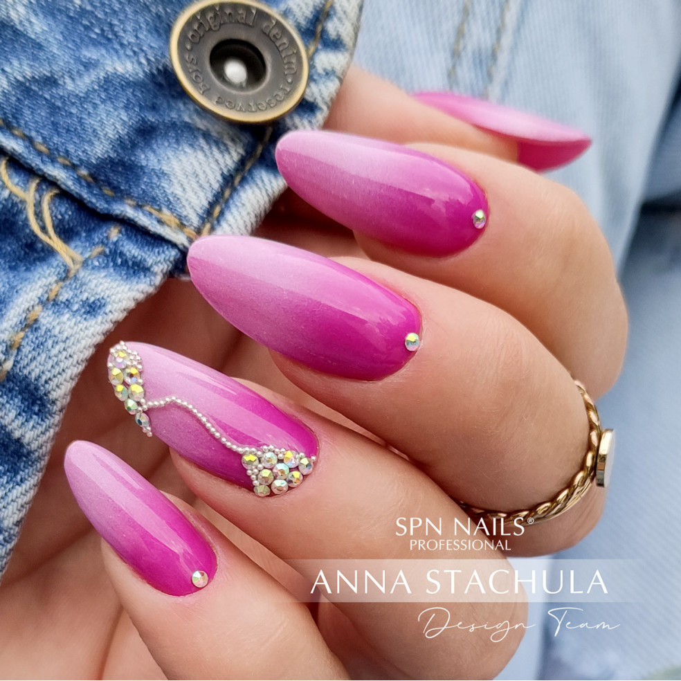 778 Parrot Fuchsia UV LaQ 8ml 778 Parrot Fuchsia UV LaQ 8ml