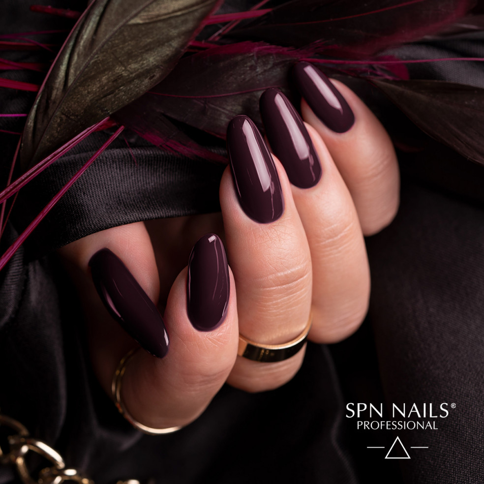 Lakier hybrydowy 935 Plum Boom UV LaQ...