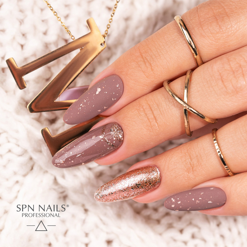 941 Rose Gold Shine UV LaQ 8ml 941 Rose Gold Shine UV LaQ 8ml