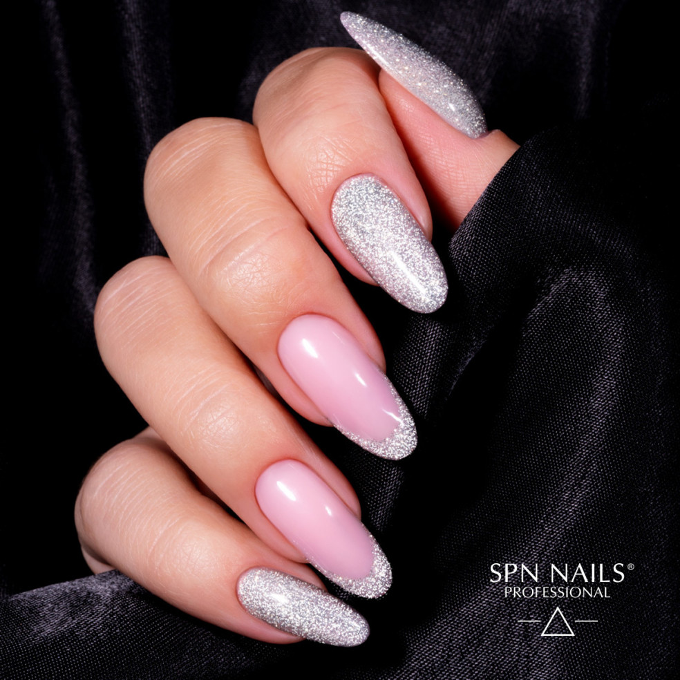 Lakier hybrydowy 946 Silver Shine UV...