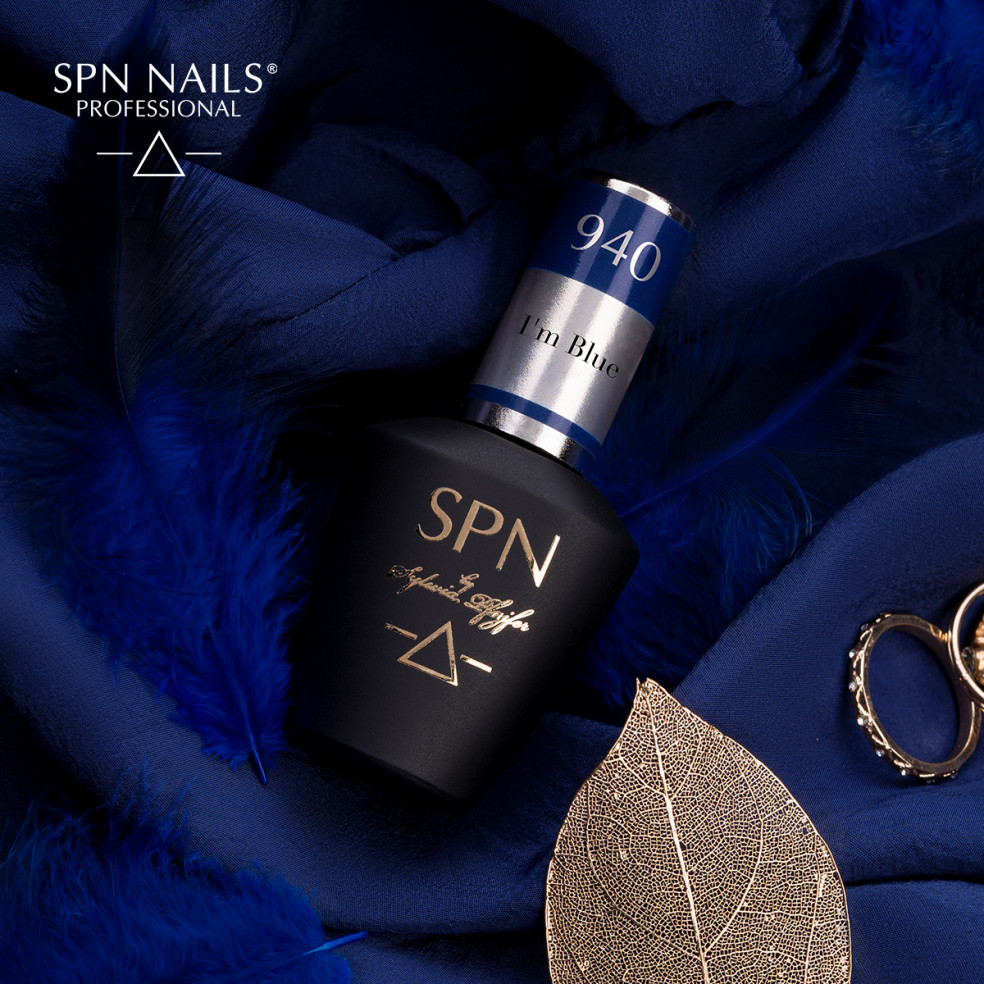 Lakier hybrydowy 940 I'm Blue UV LaQ 8ml