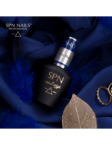 Lakier hybrydowy 940 I'm Blue UV LaQ 8ml