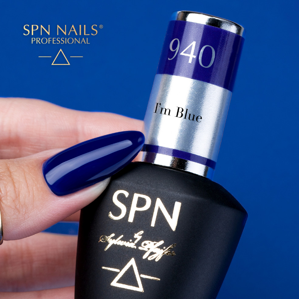 Lakier hybrydowy 940 I'm Blue UV LaQ 8ml