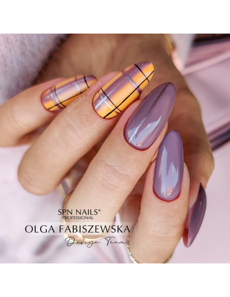 Stylizacja wykonana za pomocą lakieru hybrydowego w kolorze naturalnego nude 601 Brooklyn Bridge Stylizacja wykonana za pomocą lakieru hybrydowego w kolorze naturalnego nude 601 Brooklyn Bridge