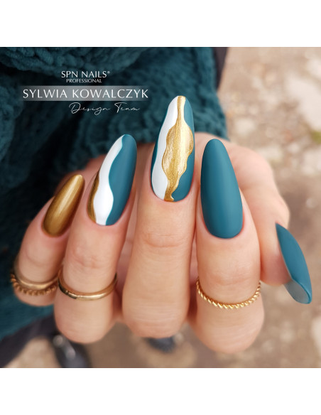 907 Deep Forest UV LaQ 8ml