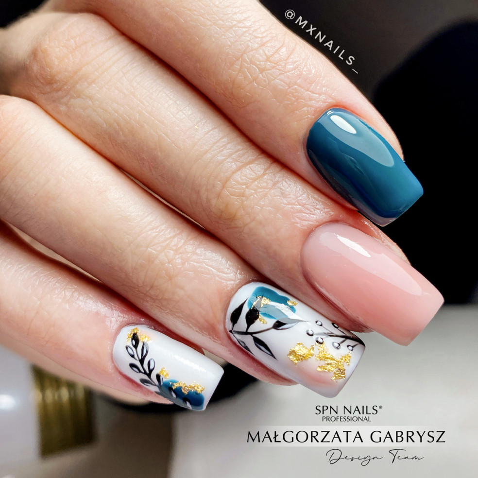 907 Deep Forest UV LaQ 8ml 907 Deep Forest UV LaQ 8ml