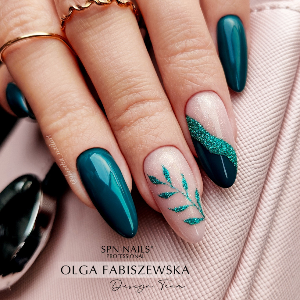 907 Deep Forest UV LaQ 8ml 907 Deep Forest UV LaQ 8ml