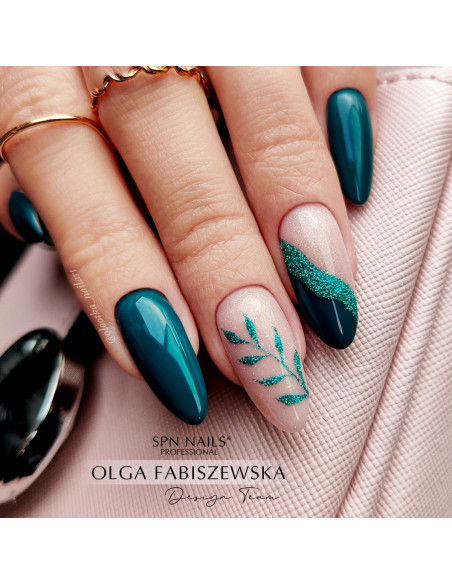 907 Deep Forest UV LaQ 8ml