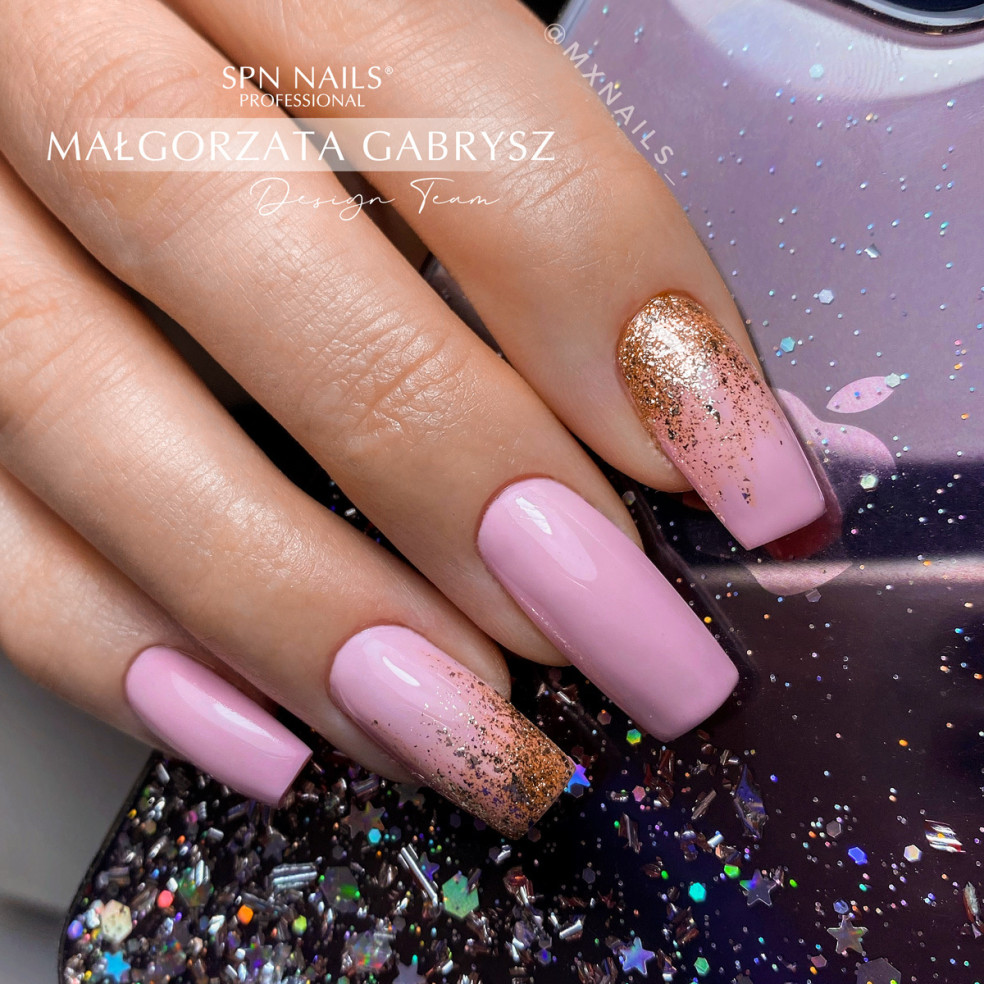 Lakier hybrydowy 579 RomantiQue UV... Lakier hybrydowy 579 RomantiQue UV...