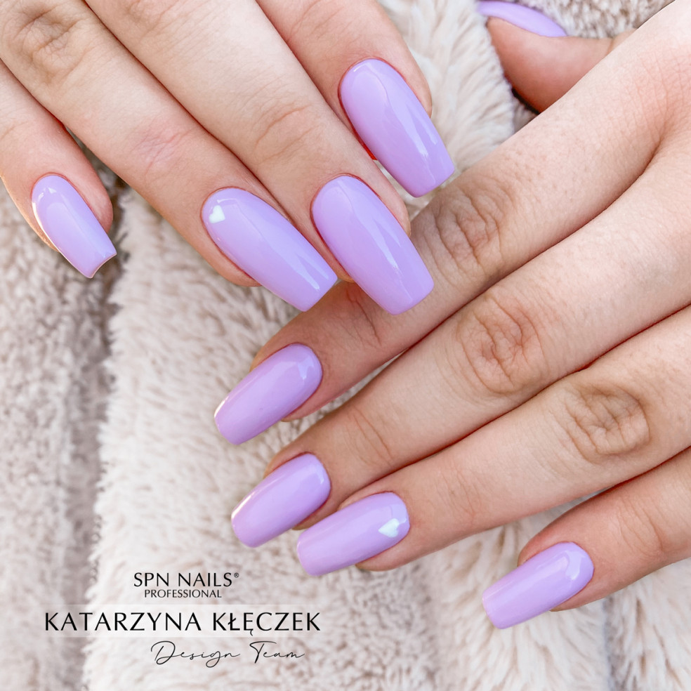 Lakier hybrydowy 742 Lilly in the... Lakier hybrydowy 742 Lilly in the...