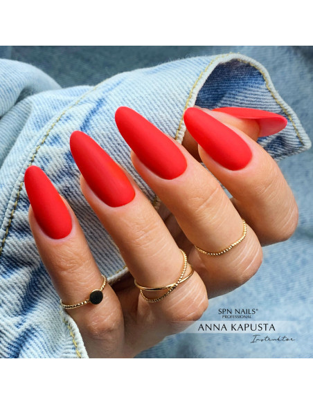 Czerwone matowe paznokcie hybrydowe Czerwone matowe paznokcie hybrydowe