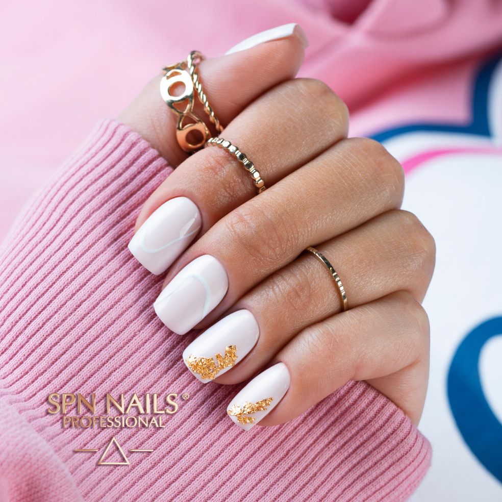 972 Almond Milk UV LaQ 8ml 972 Almond Milk UV LaQ 8ml