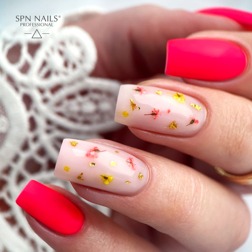 988 Re(a)dy to Party UV LaQ 8ml 988 Re(a)dy to Party UV LaQ 8ml