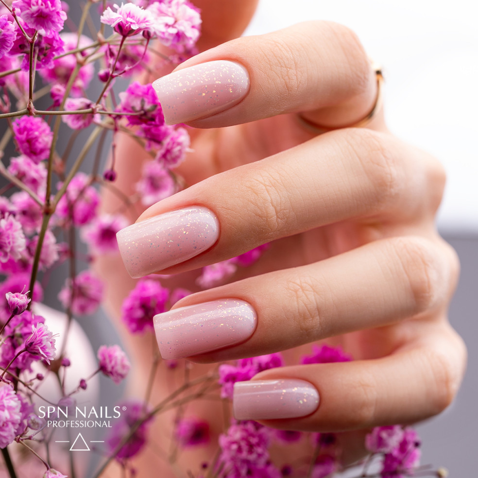 Blush Builder Shine Gel 15g Blush Builder Shine Gel 15g