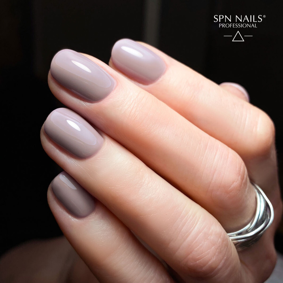 Manicure hybrydowy wykonany kolorem 511 Nude Manicure hybrydowy wykonany kolorem 511 Nude