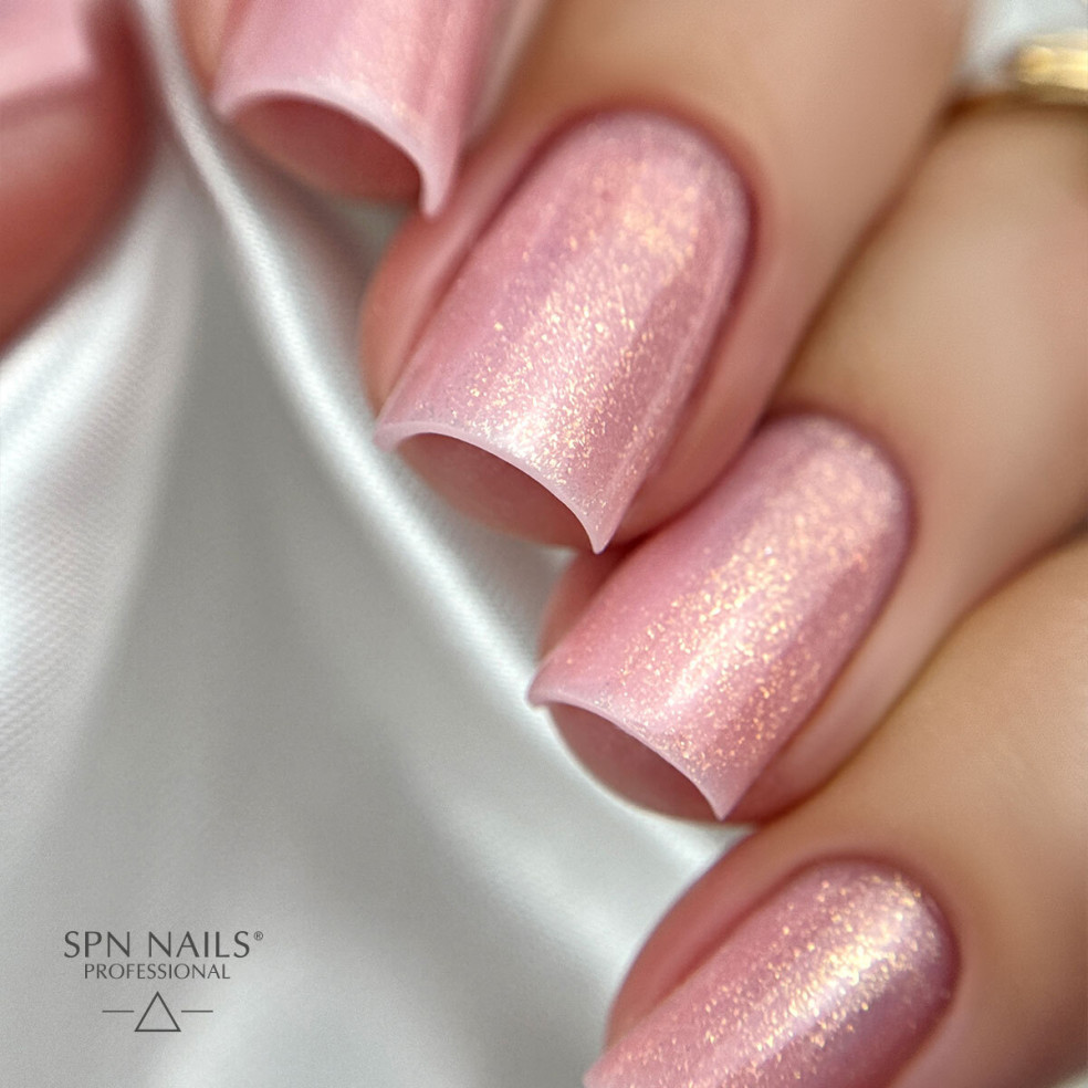 SPN Nails - Żel w butelce Builder... SPN Nails - Żel w butelce Builder...