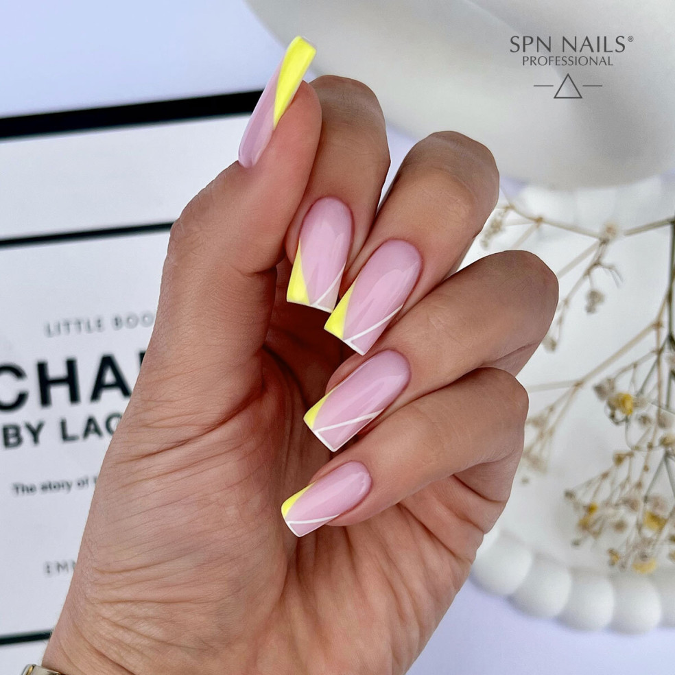 SPN Nails - Żel w butelce Builder...