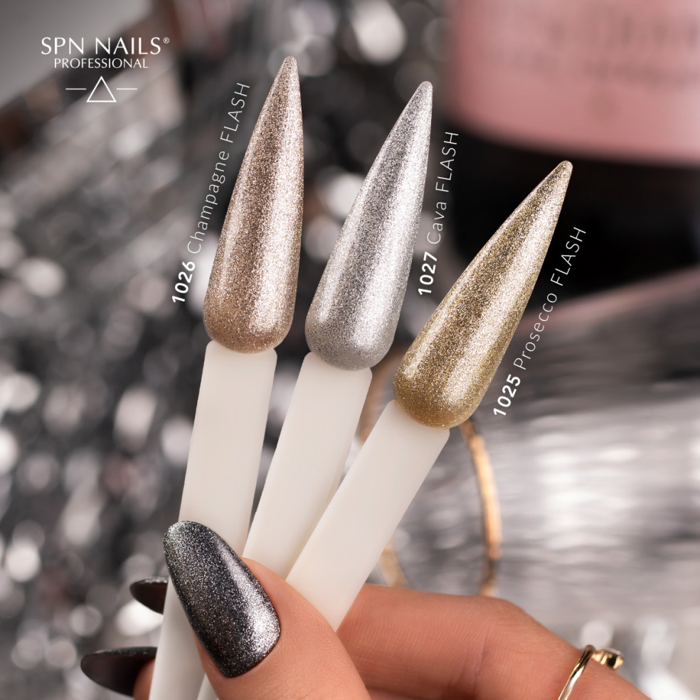 1026 Champagne FLASH UV LaQ 8ml