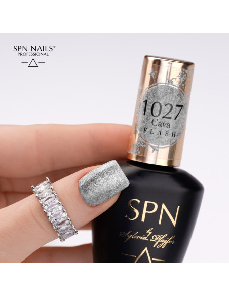 1027 Cava FLASH UV LaQ 8ml