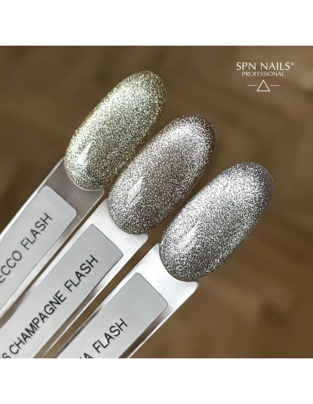 1026 Champagne FLASH UV LaQ 8ml