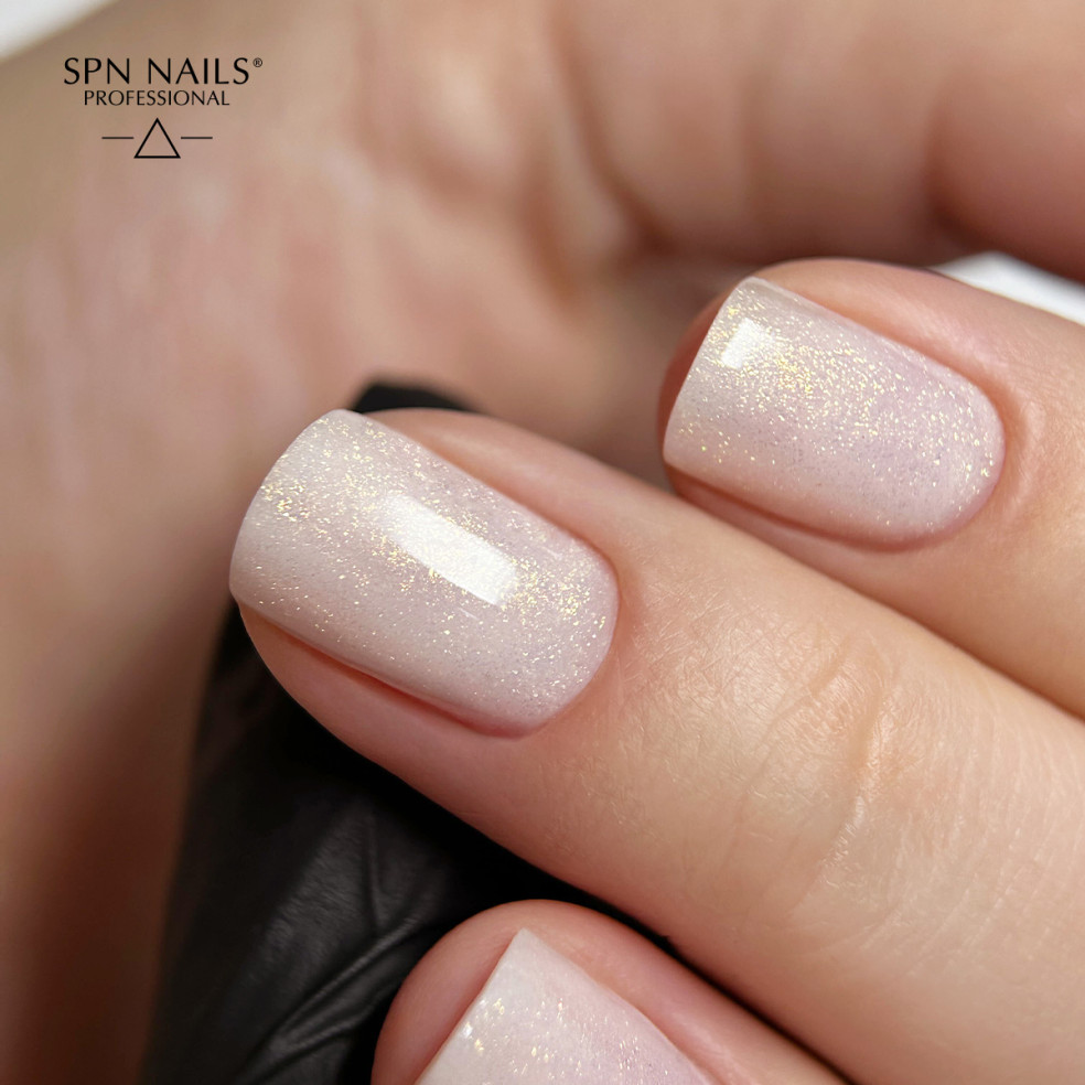 SPN Nails - Żel w butelce Builder... SPN Nails - Żel w butelce Builder...