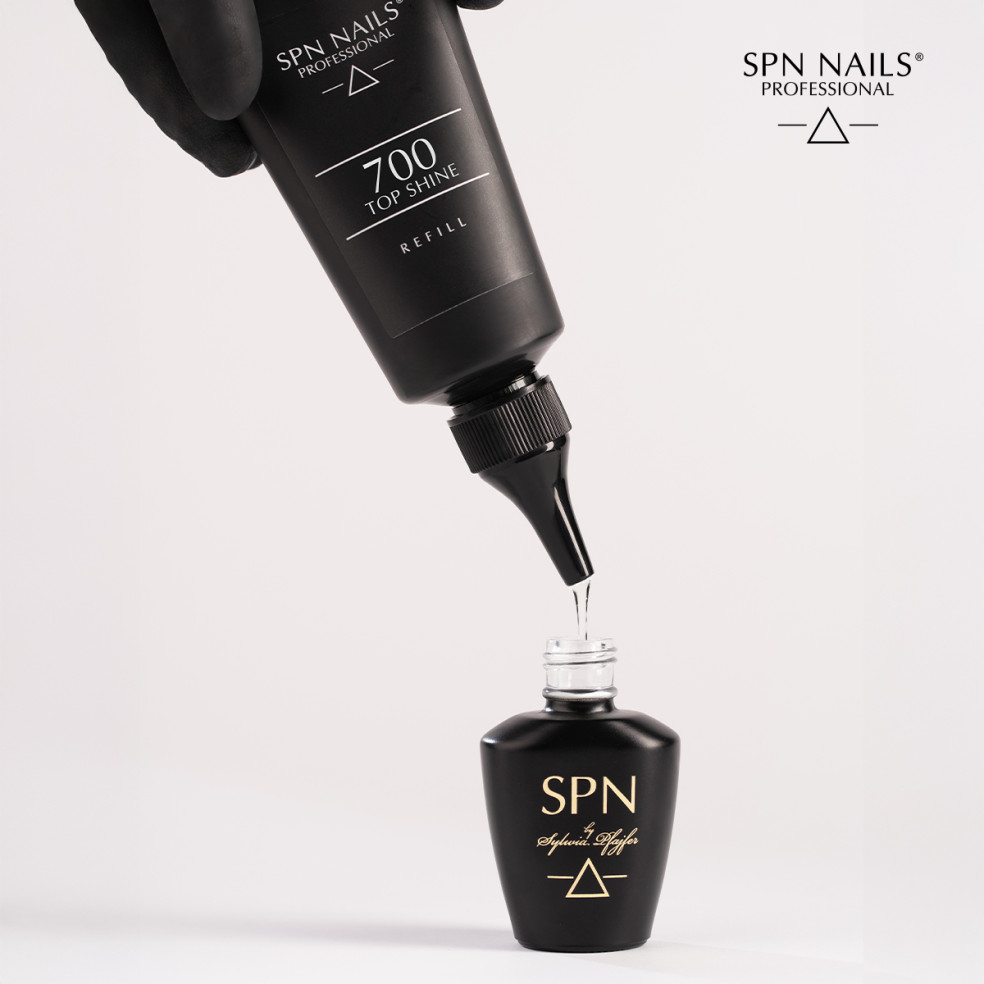 700 Top Shine UV LaQ refill 50ml 700 Top Shine UV LaQ refill 50ml