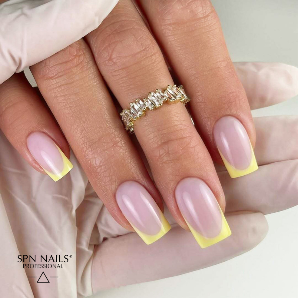 Perfect Nude Gel by Karolina Wiatr 15g Perfect Nude Gel by Karolina Wiatr 15g