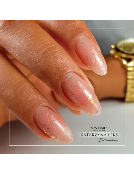 890 Orangina UV LaQ 8ml - Expiration date 01/2026