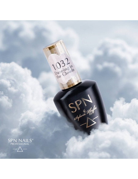 1032 Dancing in the Clouds UV LaQ 8ml