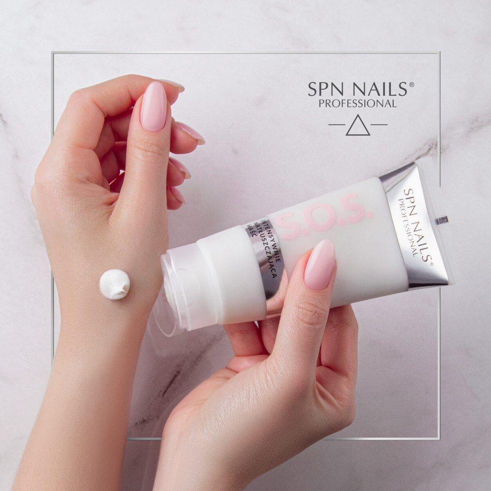 S.O.S - Intensely moisturizing...