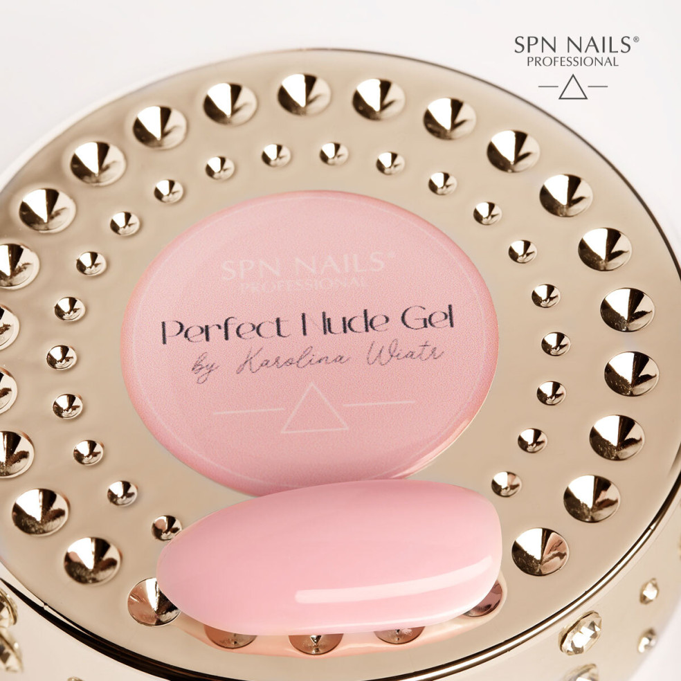 Perfect Nude Gel by Karolina Wiatr -...