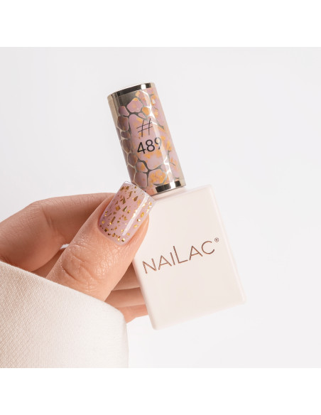 kciuk pomalowany lakierem #489  NaiLac