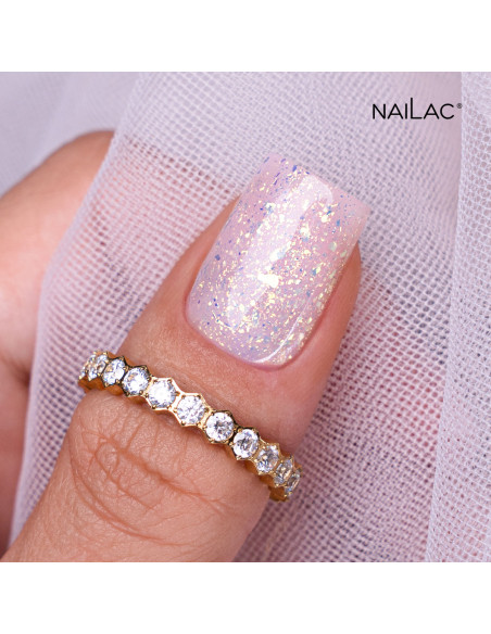 FairyTale Gel NaiLac - stylizacja paznokci z efektem Flash na kciuku