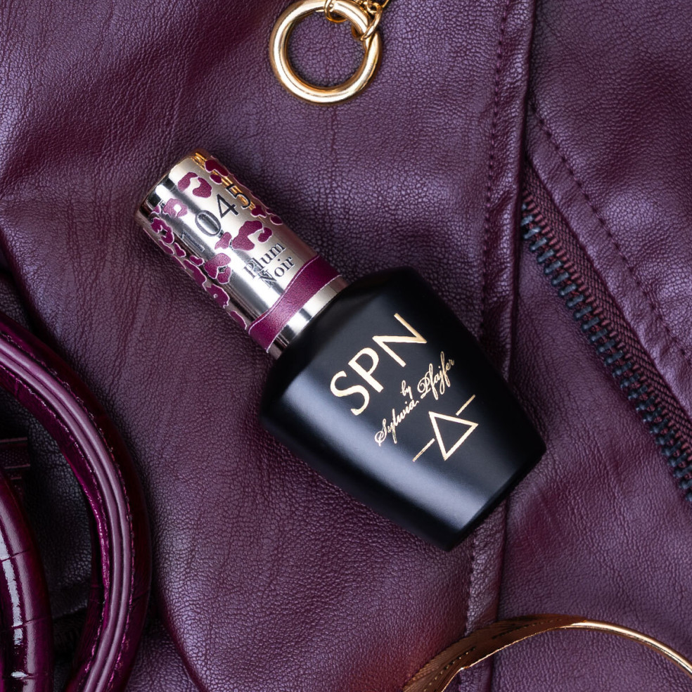 Hybrid Nail Polish 1045 Plum Noir UV...