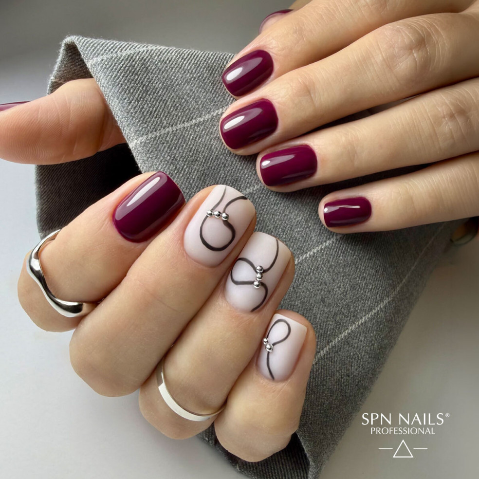 Lakier hybrydowy 1045 Plum Noir UV...