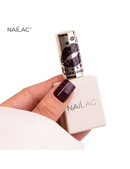 Hybrid nail polish glitter burgundy flash effect - Sparkleholic NaiLac 7ml