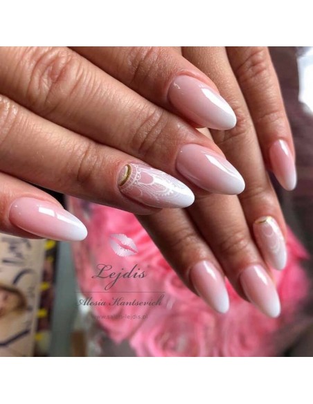 Lakier hybrydowy 734 Chicka Chicka UV LaQ 8ml